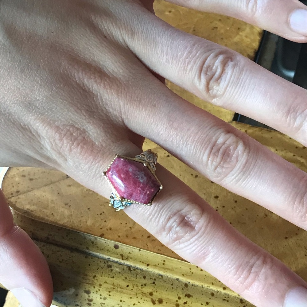 Hexagonal Pink and Gold Women's Ring - Picture 3 of 8
